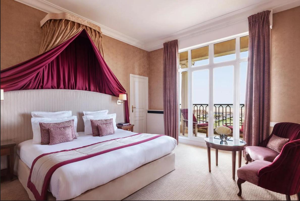 Deluxe Terrace Sea View Room